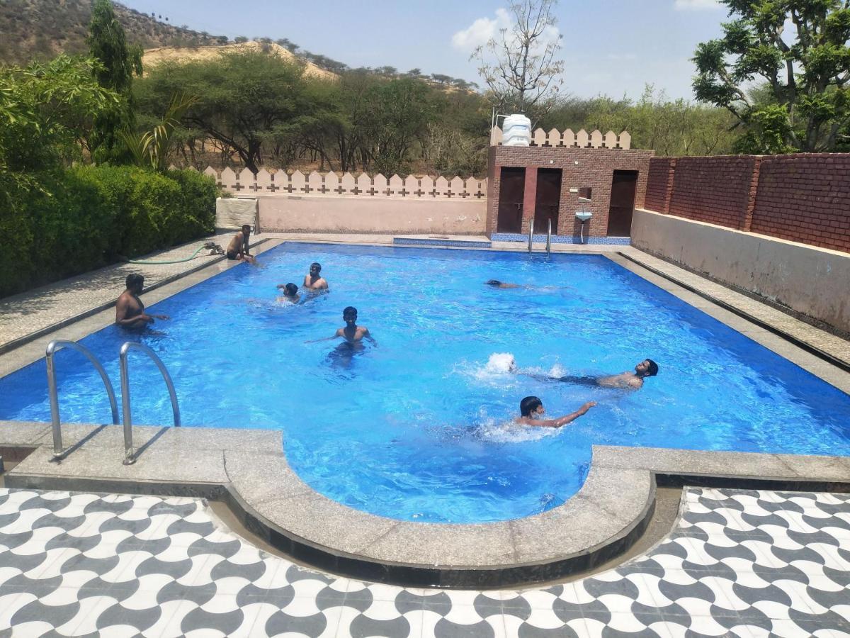 Pari Resort With Nature View Pushkar Eksteriør bilde